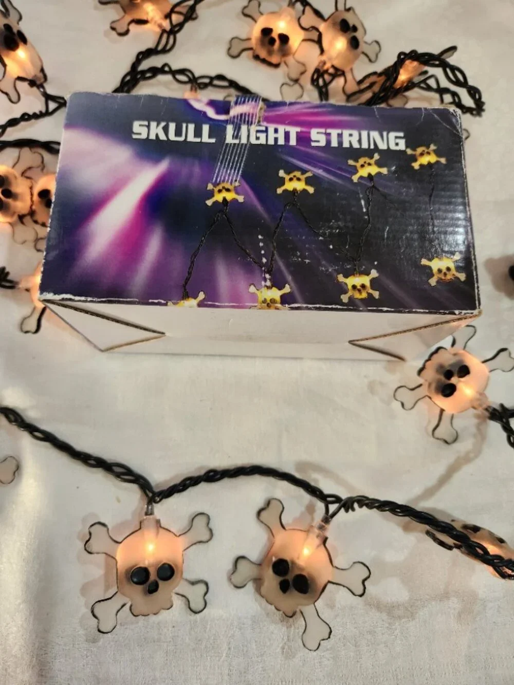 Halloween Skull Light String Set of 20 Skulls